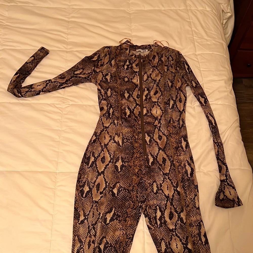 Fashion nova one piece snake prints